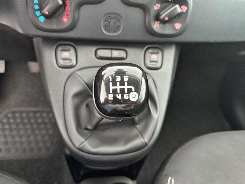 FIAT Panda 1.0 FireFly 70cv S&S Hybrid Cross