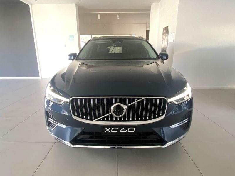 Volvo XC60 T6 235+145 CV Recharge AWD Plug-in Hybrid automatico Ultimate Bright