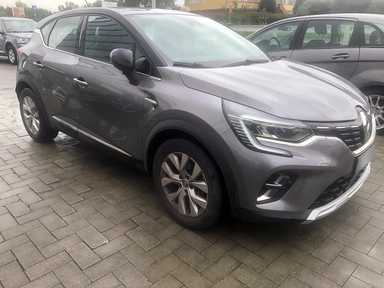 Renault Captur TCe 12V 100 CV Intens