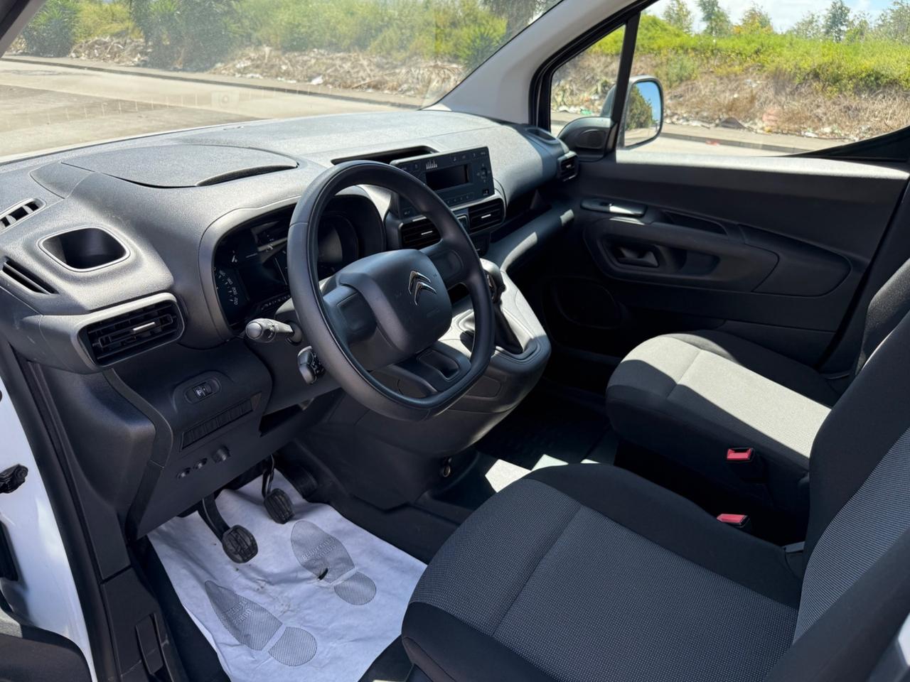 Citroen Berlingo BlueHDi 100 Van M Worker (1000Kg)