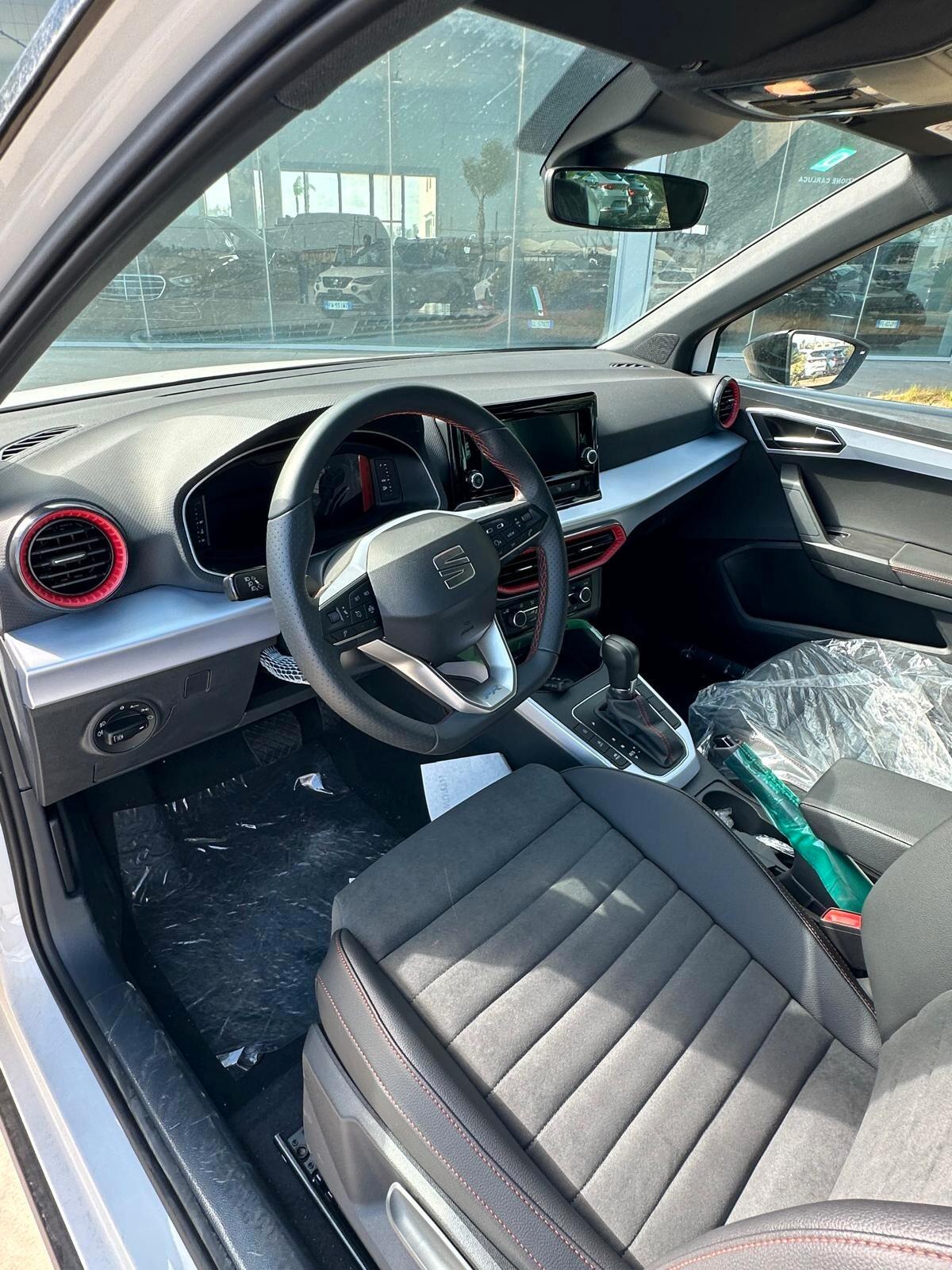 Seat Arona 1.0 TGI FR 110CV possibilità noleggio no scoring