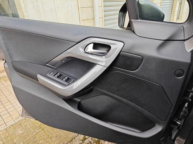 PEUGEOT 2008 1.6 HDi 100 cv - 2016