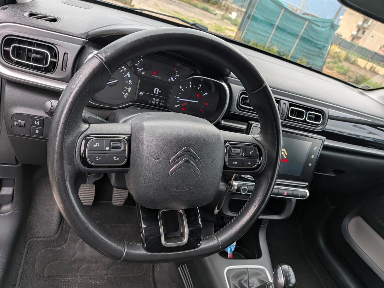 Citroen C3 PureTech 82 GPL Casa madre Shine