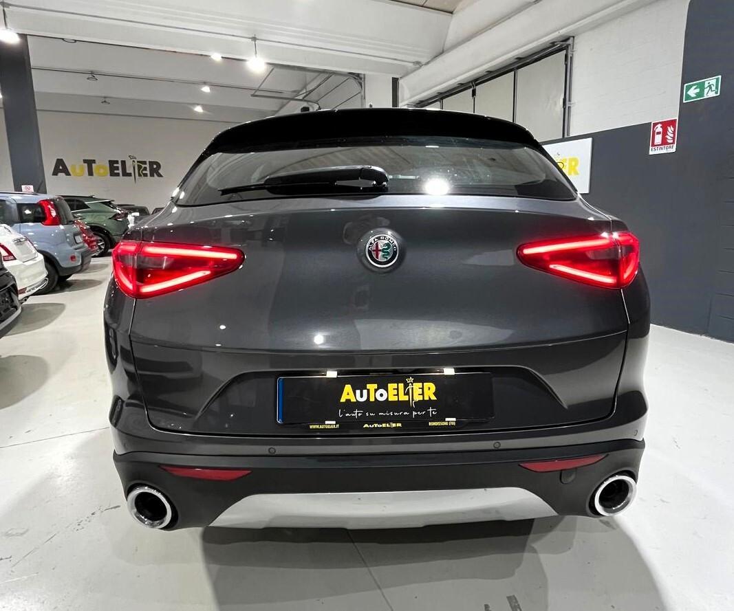 Alfa Romeo Stelvio 2.2 Turbodiesel 210 CV AT8 Q4 Executive