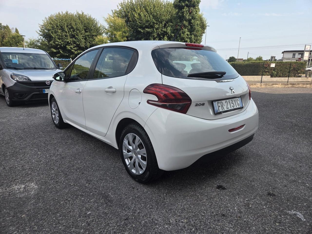 Peugeot 208 BlueHDi 75 5 porte Active