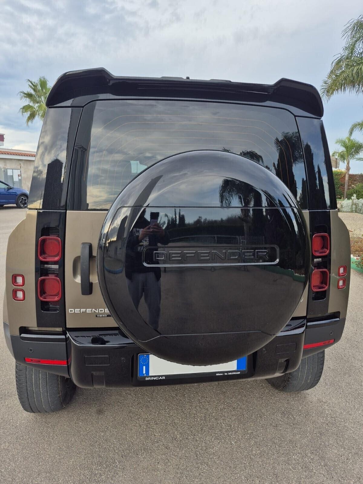 LAND ROVER DEFENDER 110 2.0 240 Cv TETTO APRIBILE 7 POSTI -8-2020