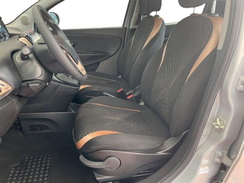 Lancia Ypsilon III 2021 1.0 firefly hybrid Gold s&s 70cv