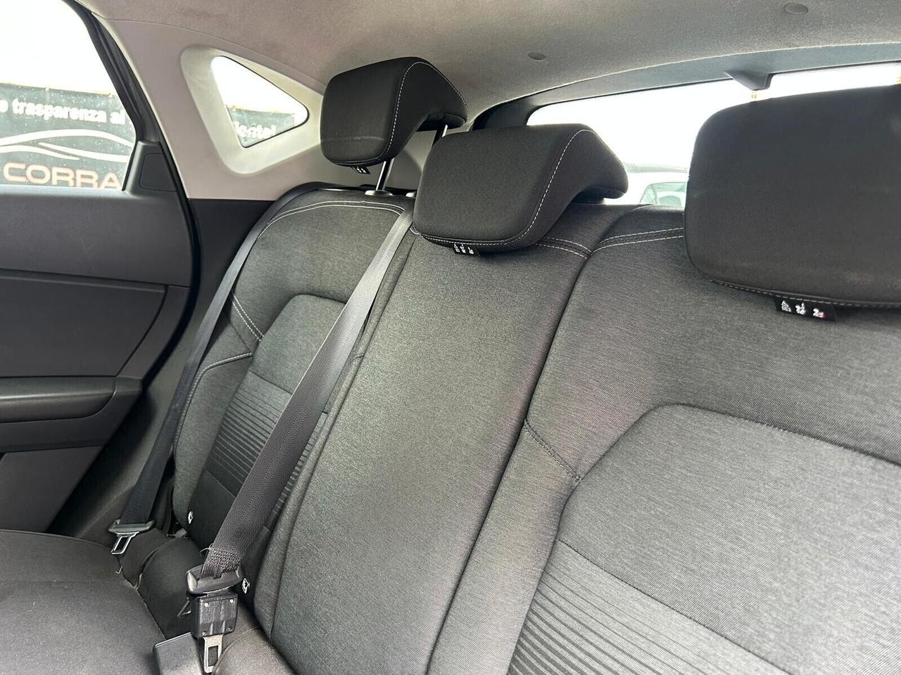 Renault Captur Full Hybrid E-Tech 145 CV Zen