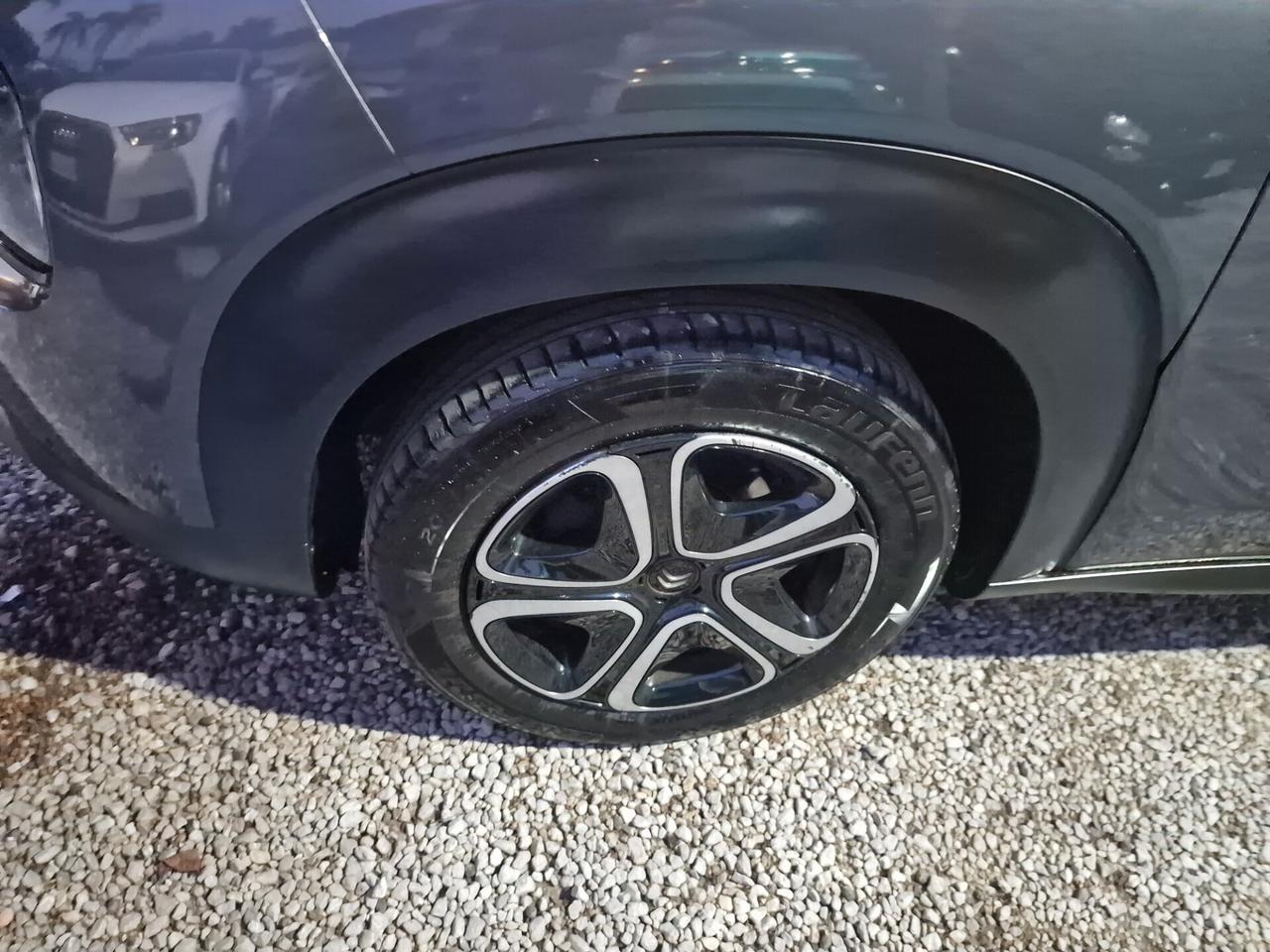 Citroen C3 Aircross BlueHDi 110 S&S Shine Pack