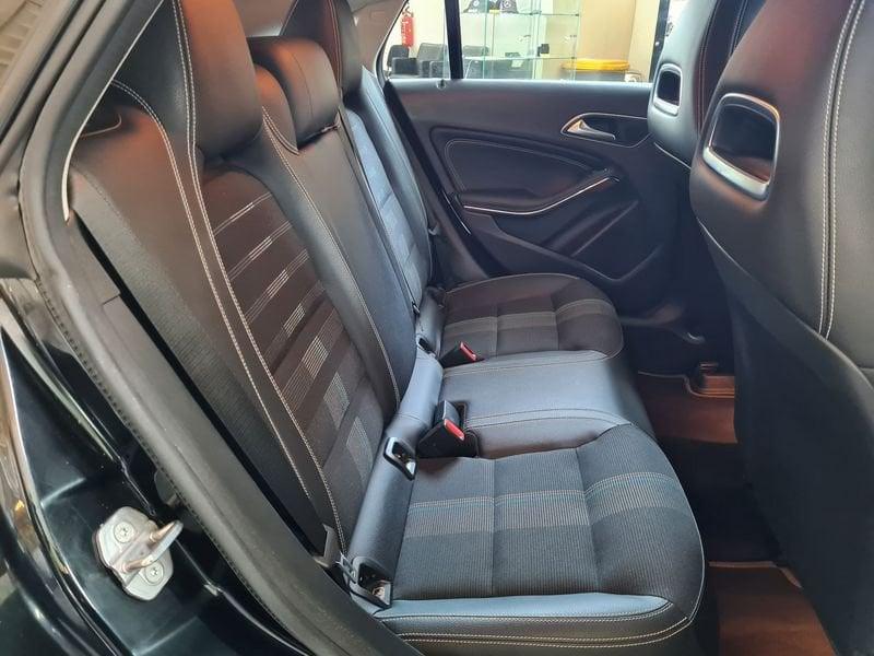 Mercedes-Benz CLA CLA 200 d Automatic Sport