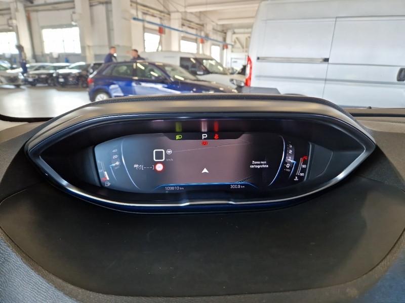 PEUGEOT 3008 BLUEHDI 130 EAT8 SES ALLURE PACK SUV