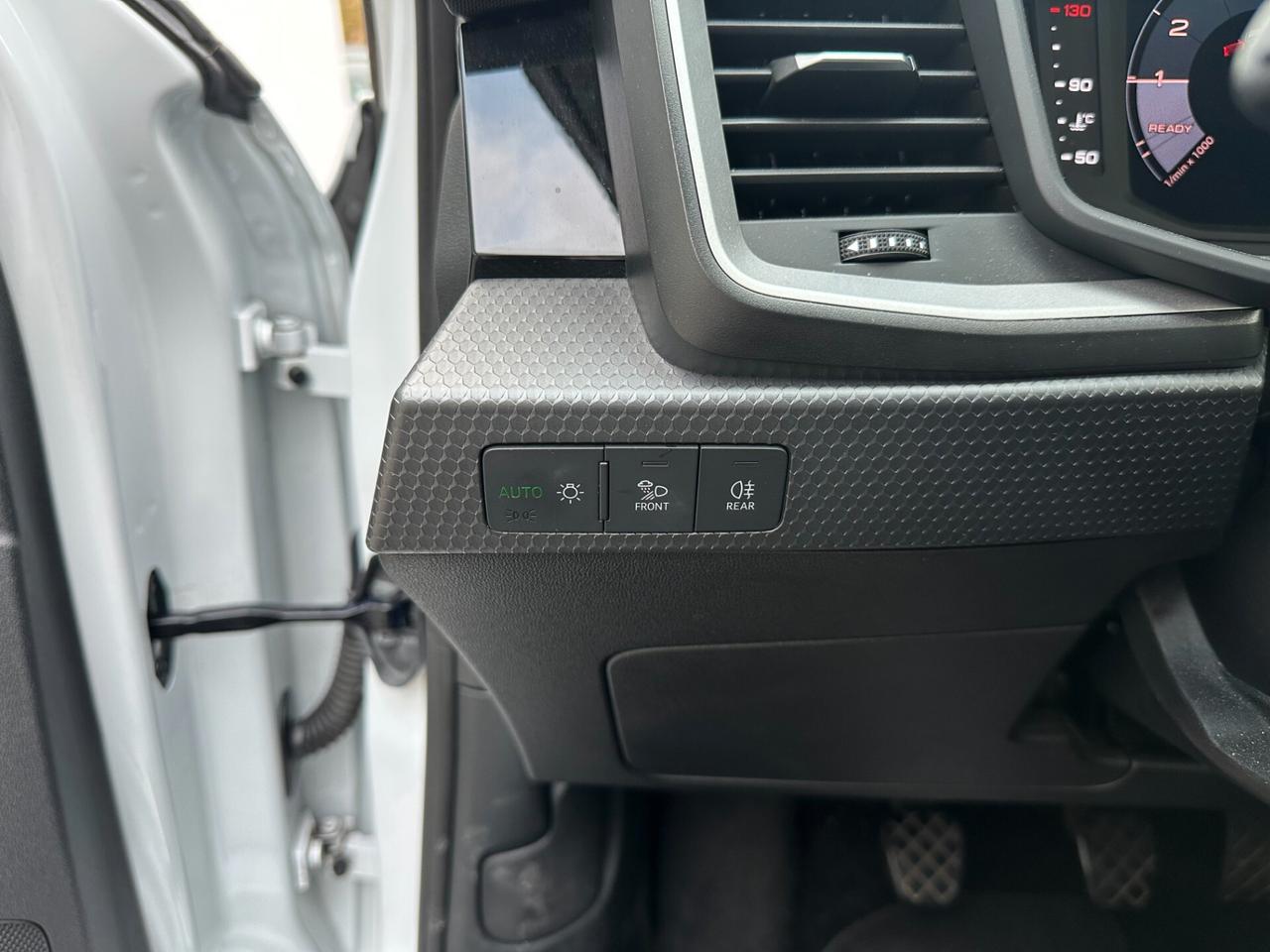 Audi A1 Sportback 30 TFSI S line edition