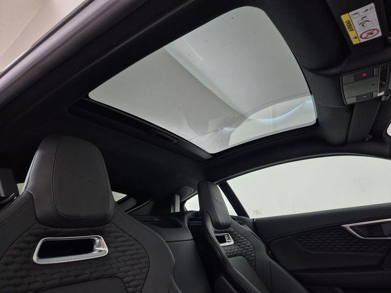 Jaguar F-Type 2020 Coupe Coupe 2.0 i4 R-Dynamic rwd 300cv auto