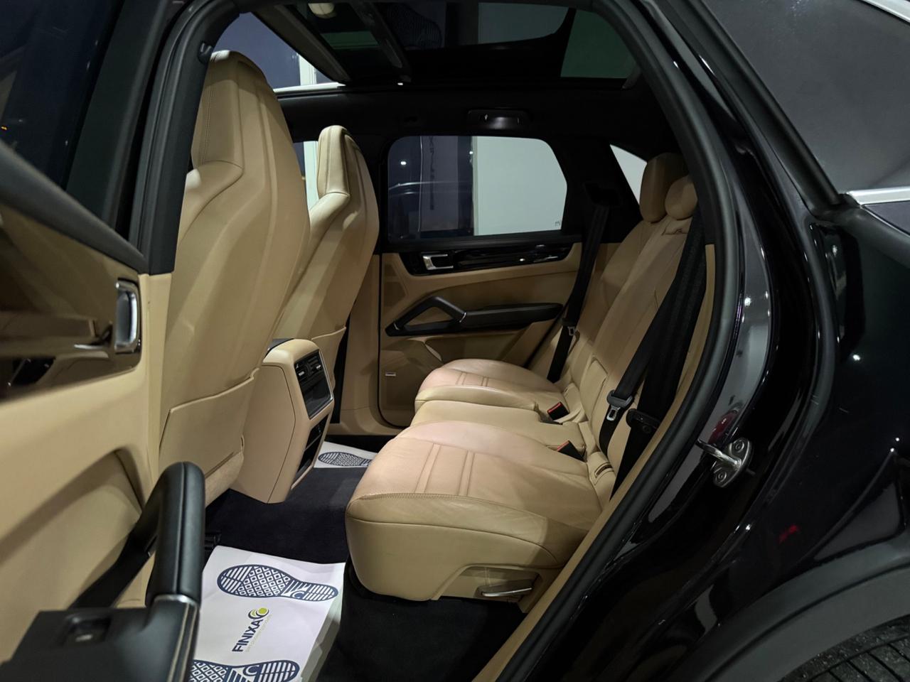 Porsche Cayenne 3.0 V6 TETTO/PASM/MATRIX IPERFULL2019