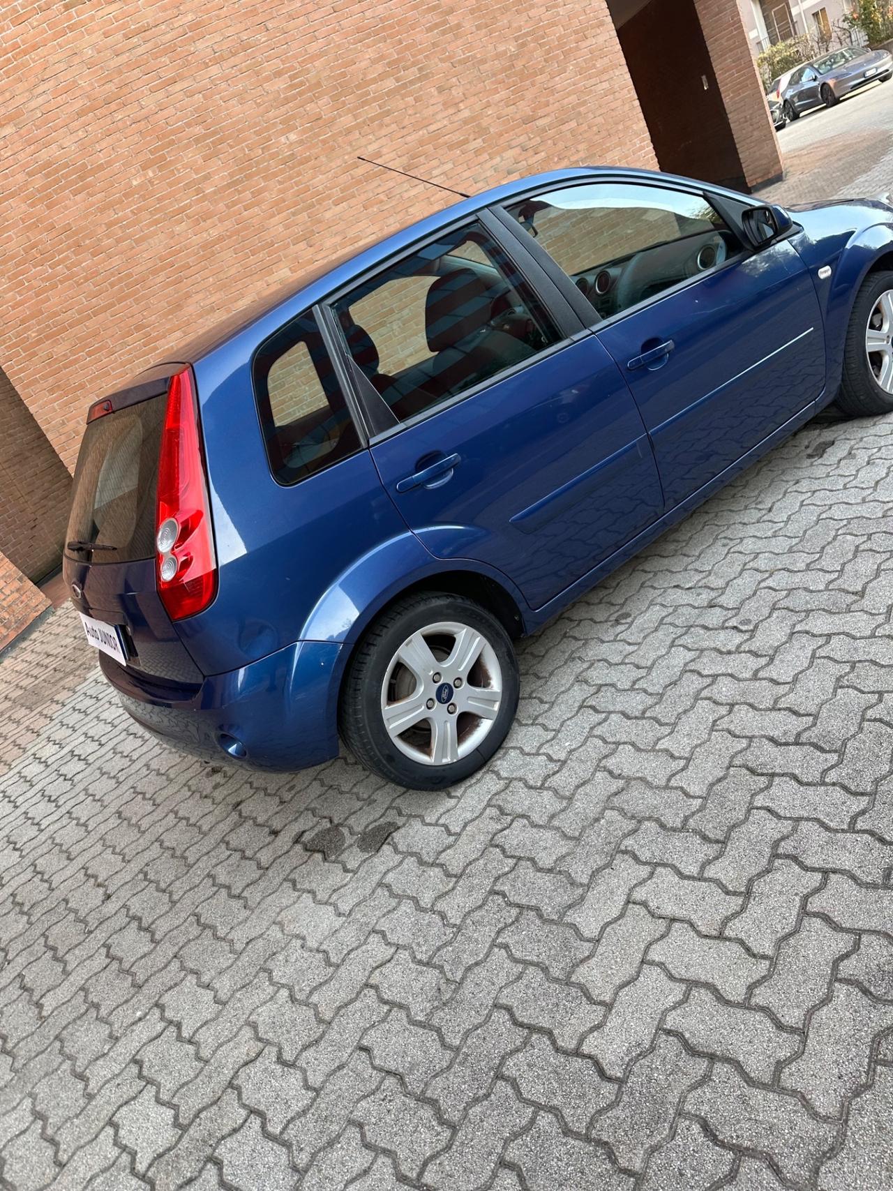 Ford Fiesta 1.2 82 CV 5 porte Titanium