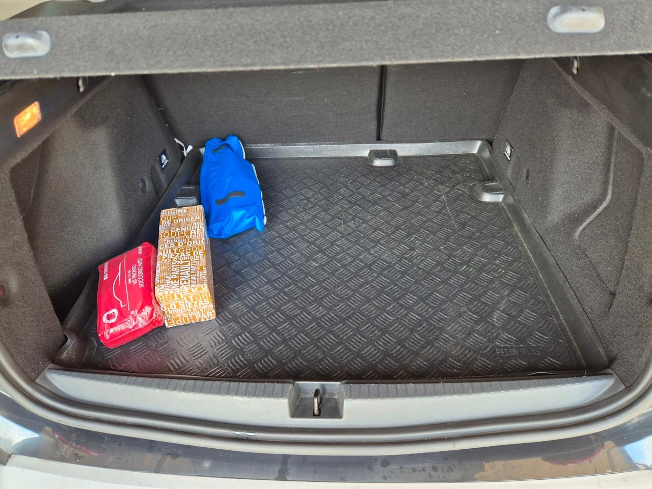 Dacia Duster 1.0 TCe GPL 4x2 Prestige Up