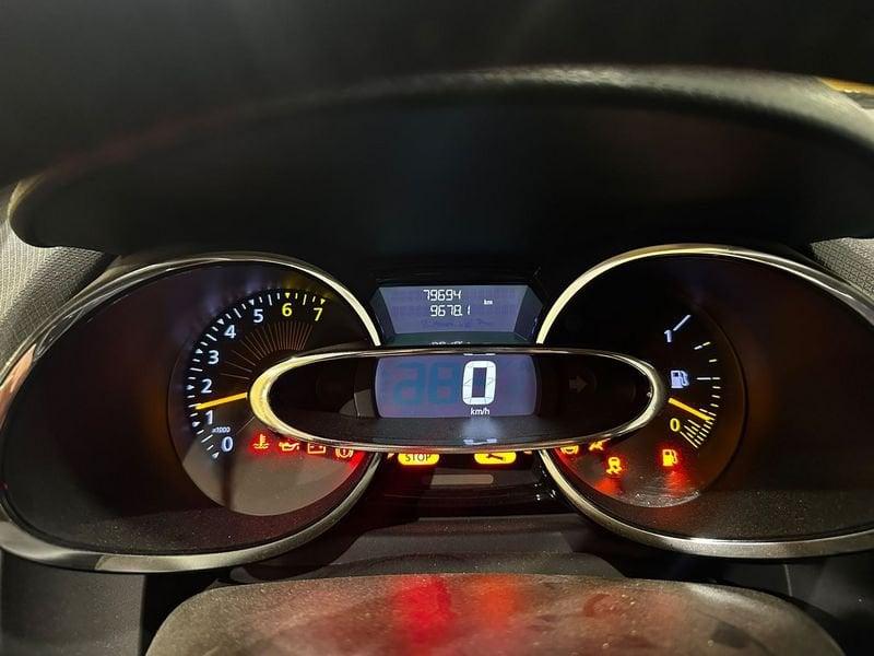 Renault Clio Clio 5p 1.2 Live 75cv