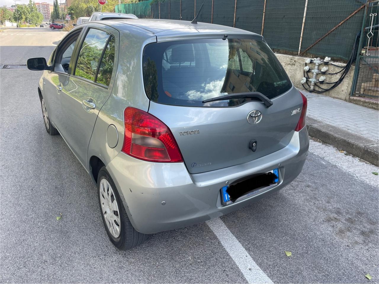 Toyota Yaris 1.4 D-4D 5 porte Sol