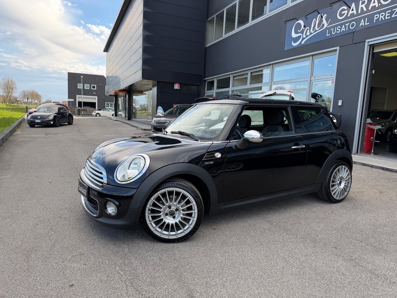 Mini ONE BLACK Neopatentati