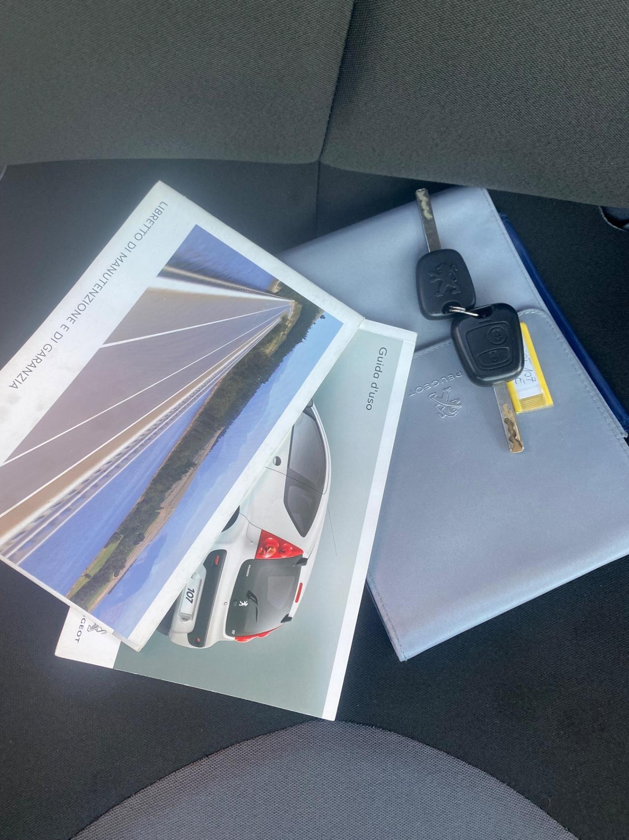 Peugeot 107 1.0 68CV 3p. Active NEOPATENTATI!!!