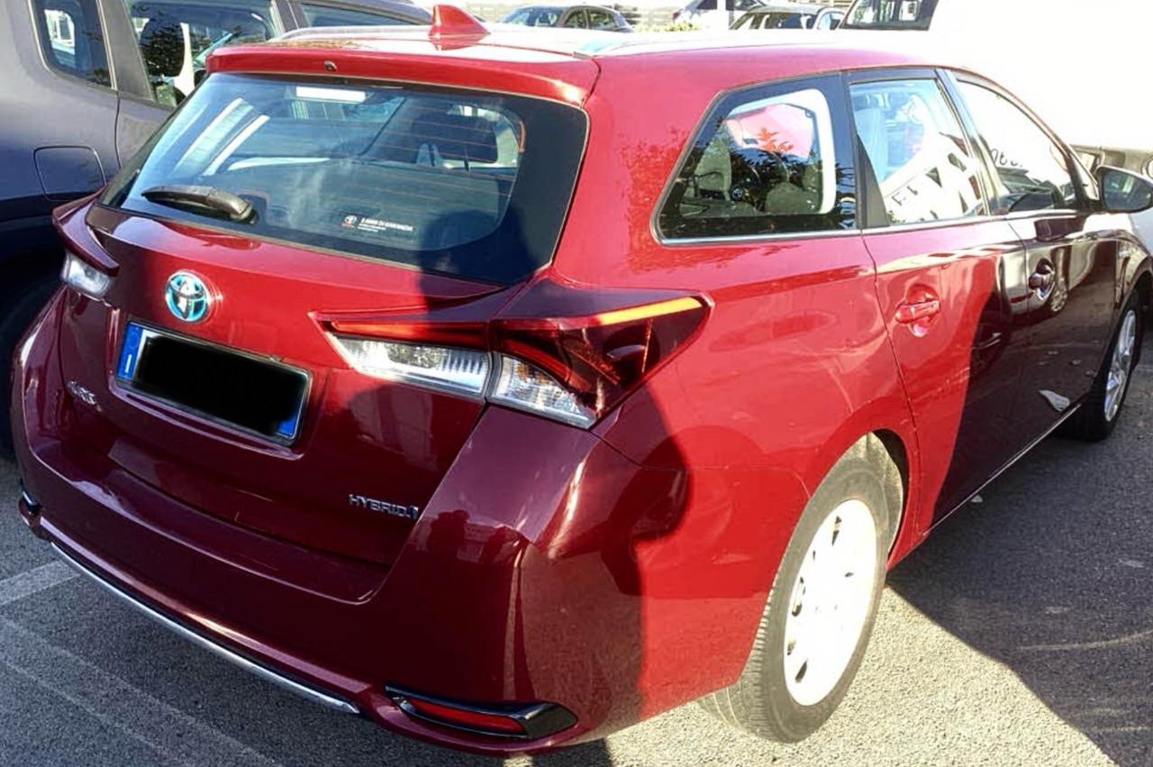 Toyota Auris Touring Sports 1.8 Hybrid Business