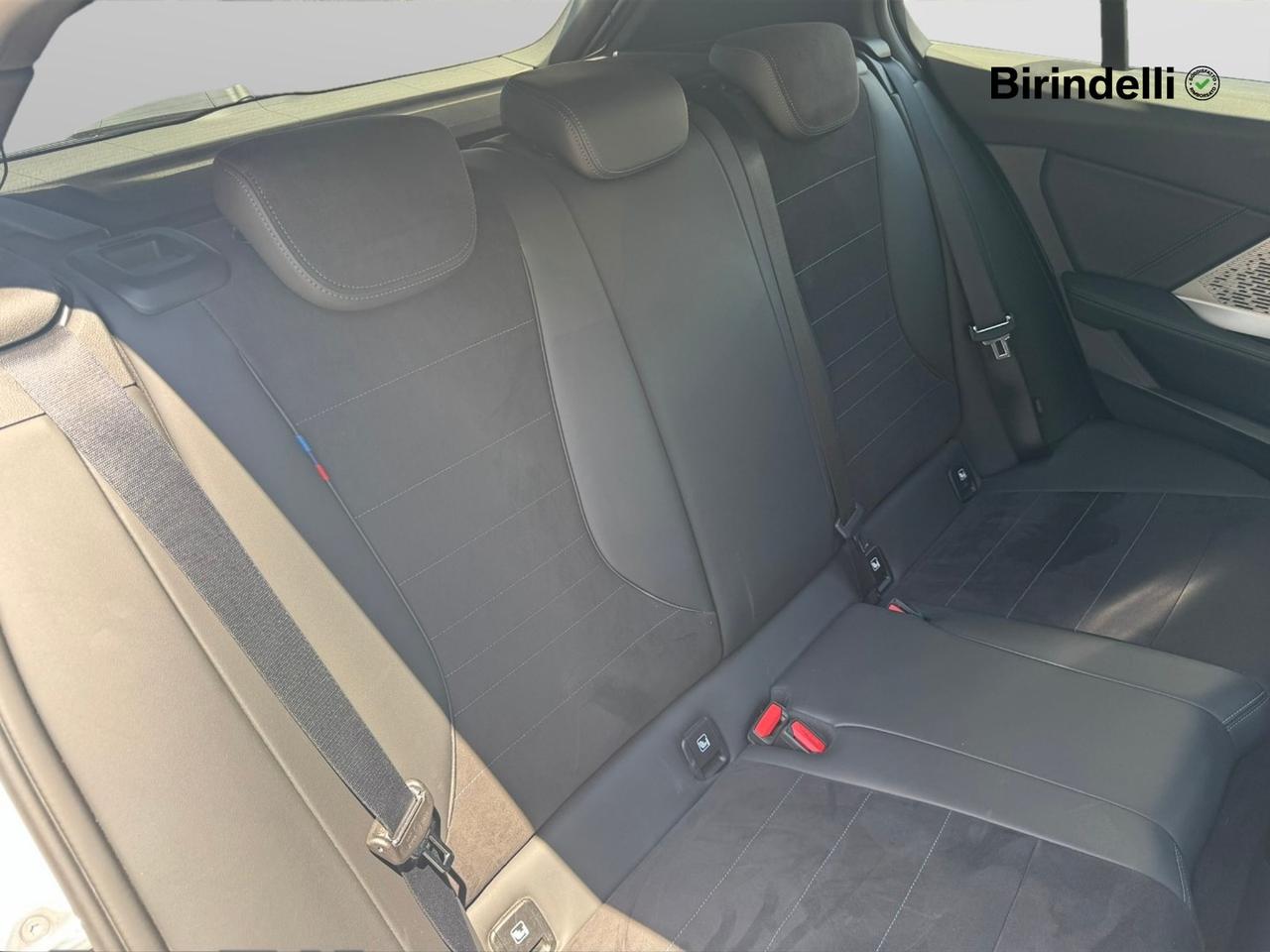 BMW Serie 1 (F70) - 120d 48V MSport