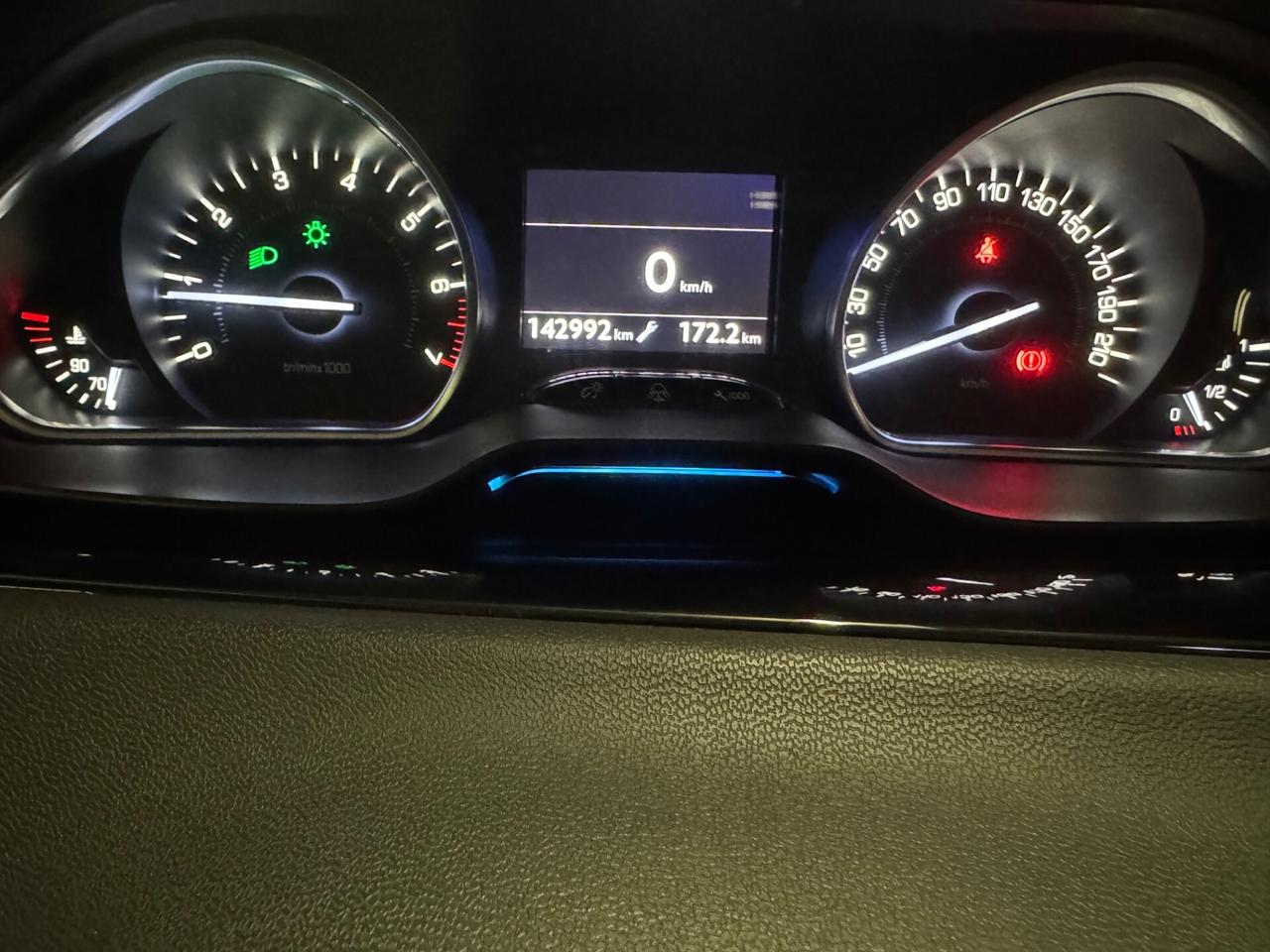 Peugeot 208 1.2 VTi 82 CV Splendide Condizioni