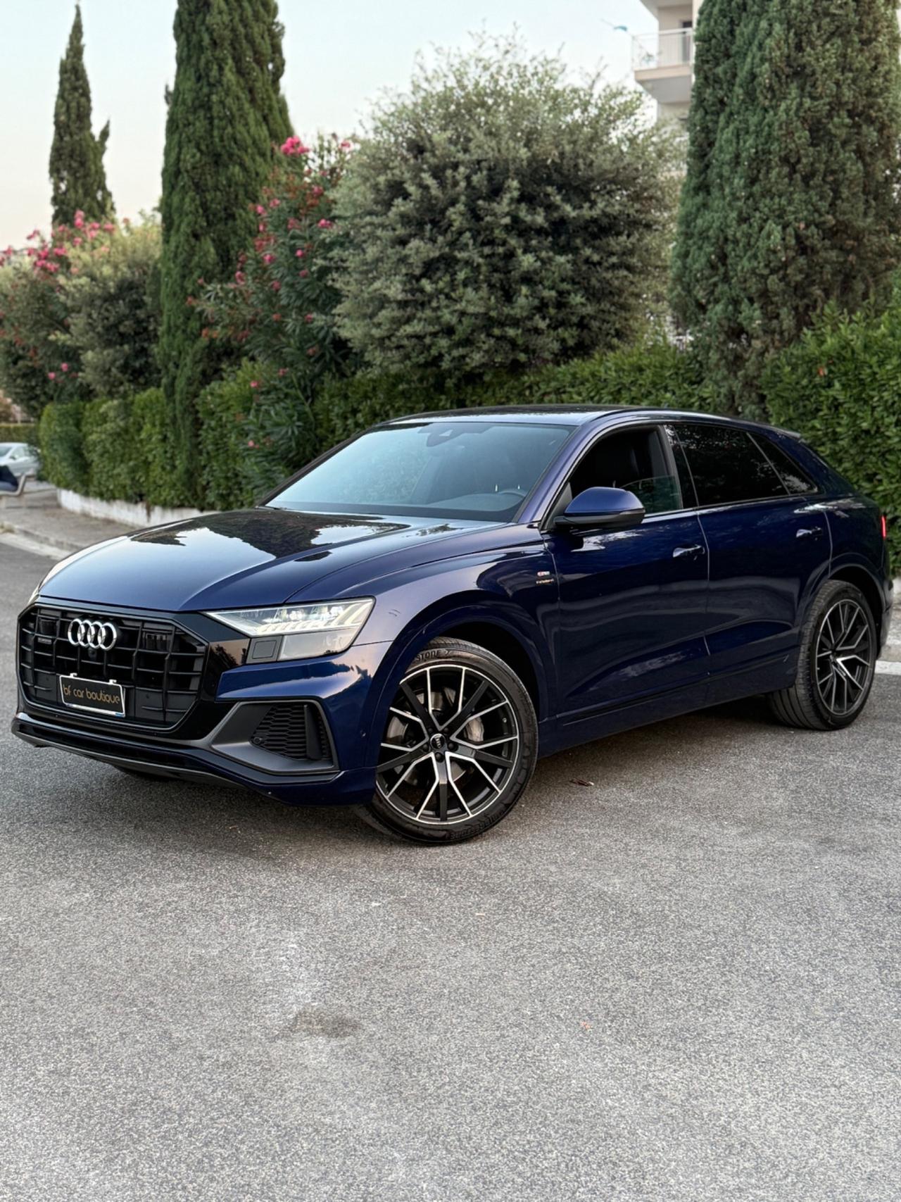 Audi Q8 50 TDI 286 CV quattro S Line Identity Black Italiana Iva esposta