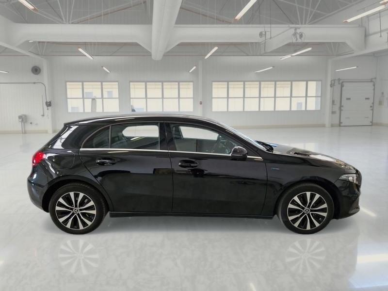 MERCEDES-BENZ A 250 e EQ-POWER Auto Business Extra 5 PORTE