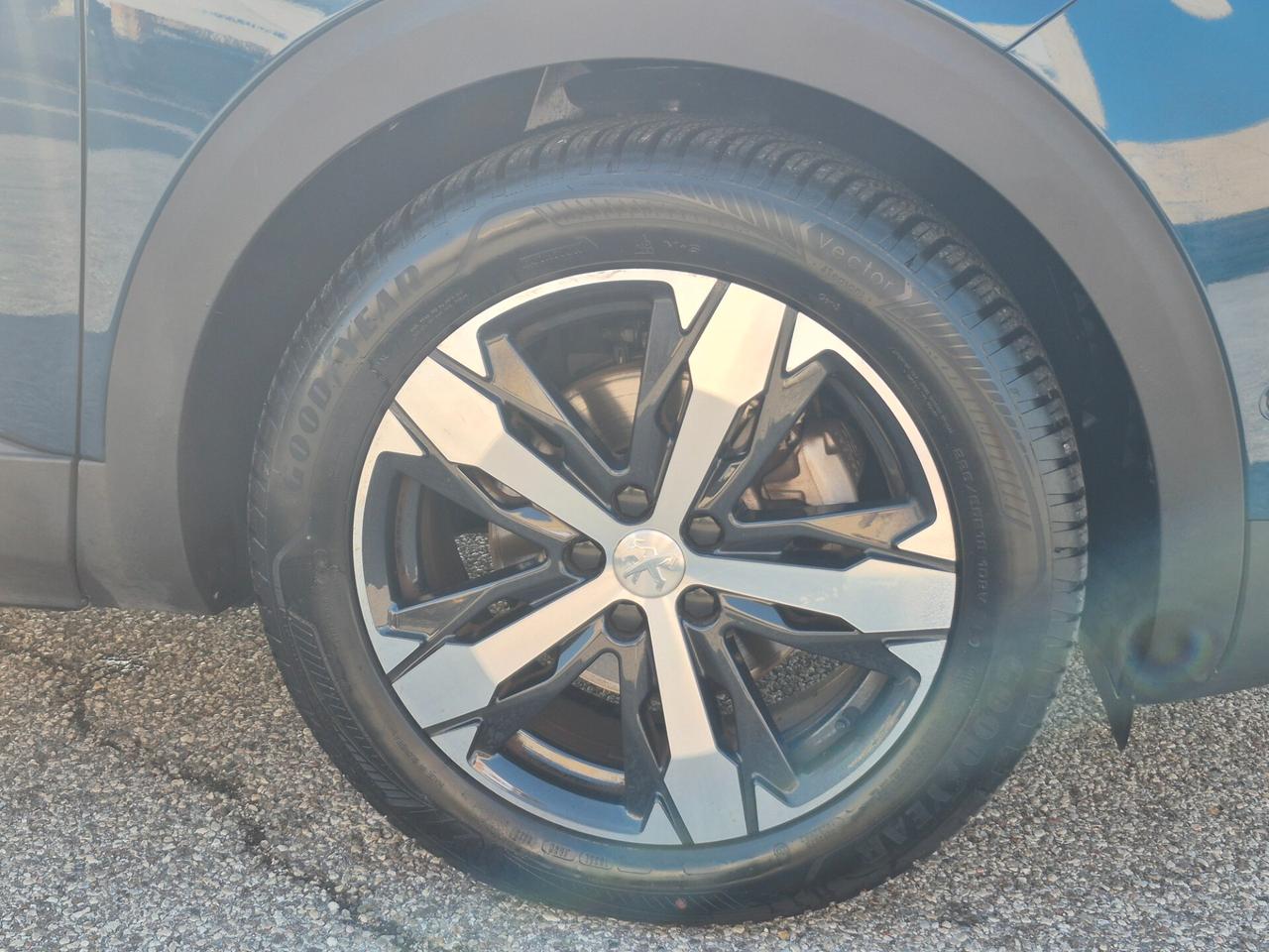 Peugeot 3008 BlueHDi 130 S&S EAT8 GT