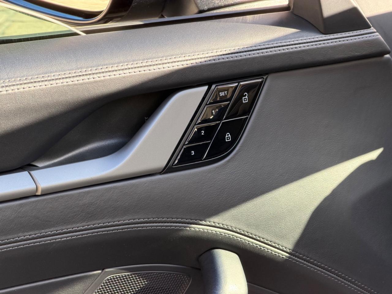 Porsche 911 Carrera S 992 3.0 450 CV Cabrio PDK SCARICHI LED