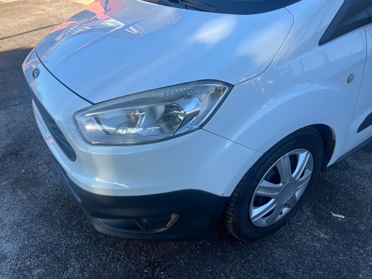 Ford Transit Courier 1.5 TDCI 75 CV-solo km 81000-