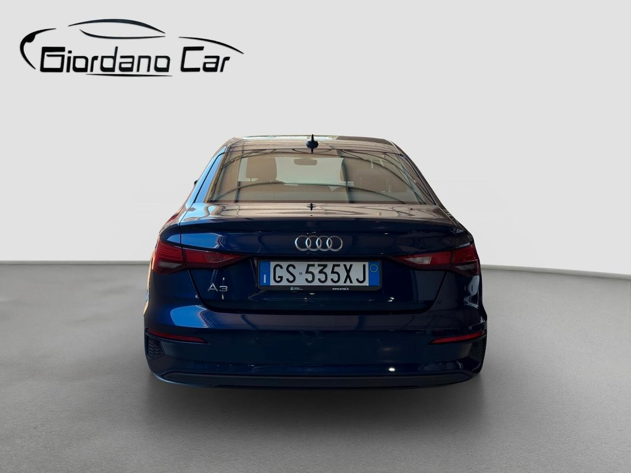 Audi A3 Sedan 30 TFSI S tronic