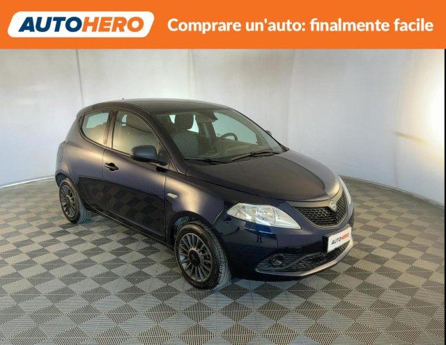 LANCIA Ypsilon 1.0 FireFly 5 porte S&S Hybrid Ecochic Silver