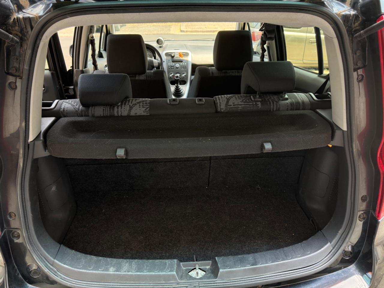Opel Agila 1.2 16V 94CV Enjoy