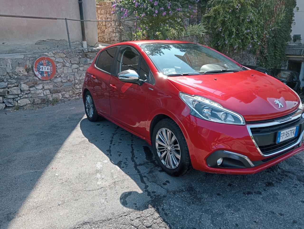 Peugeot 208 BlueHDi 75 S&S 3 porte Active OK neopatentati