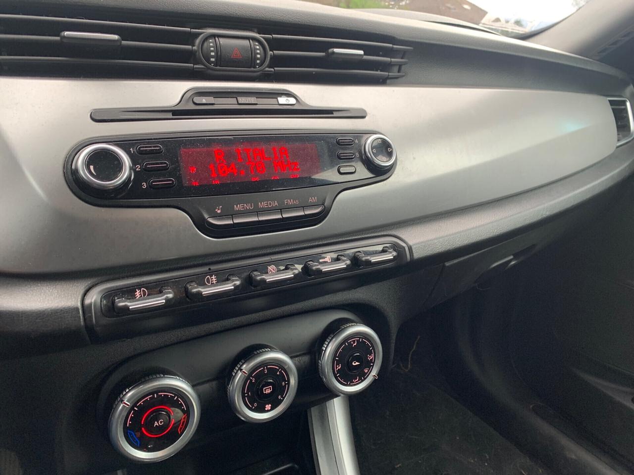 Alfa Romeo Giulietta 1.6 JTDm-2 105 CV Progression