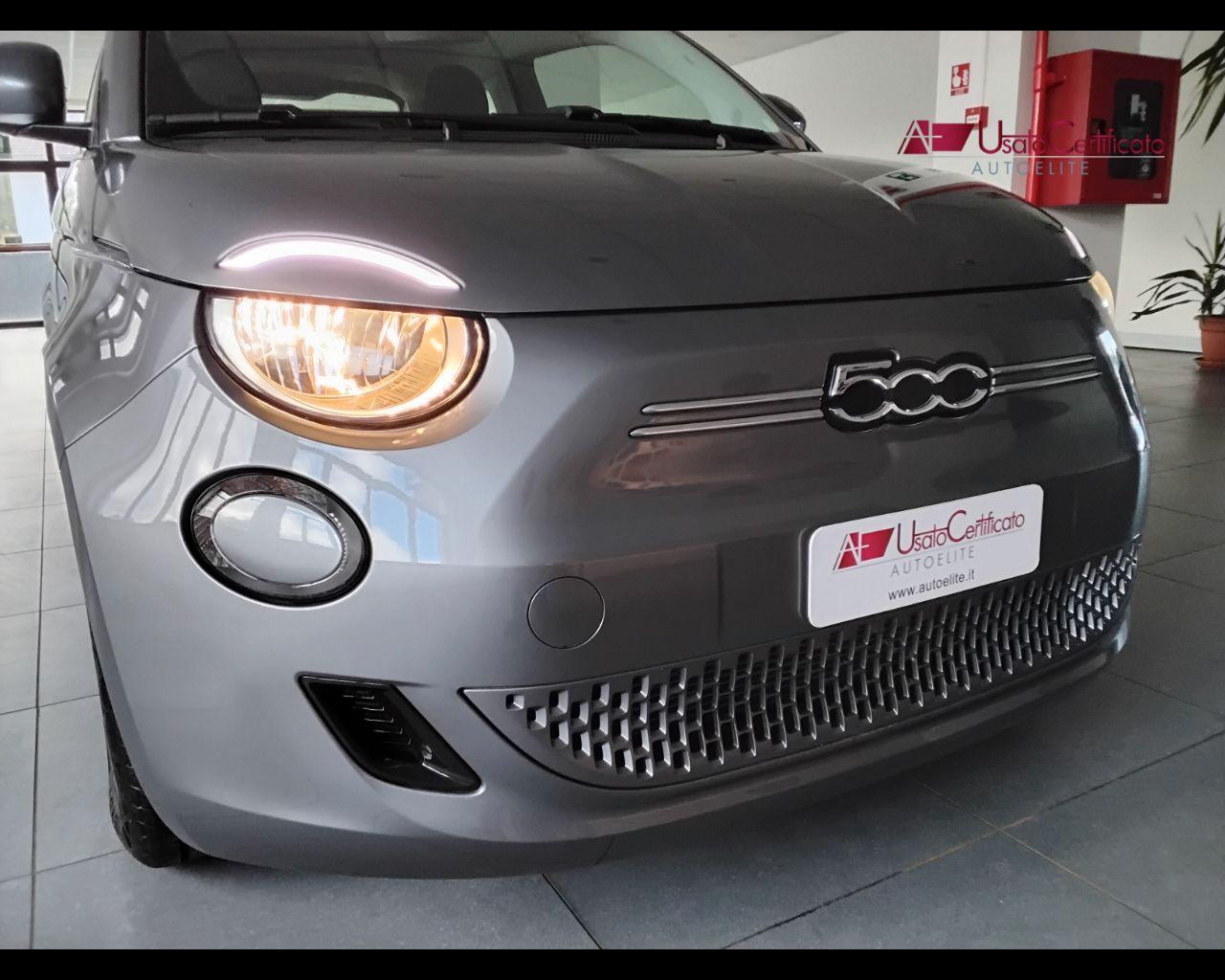 FIAT 500 (2020-->) - 500e Action Berlina 23,8 kWh 190KM