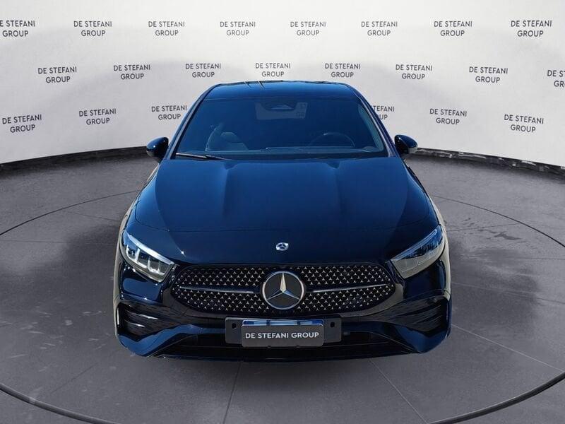 Mercedes-Benz Classe A A 200 d AMG Line Advanced Plus NIGHT-PACK
