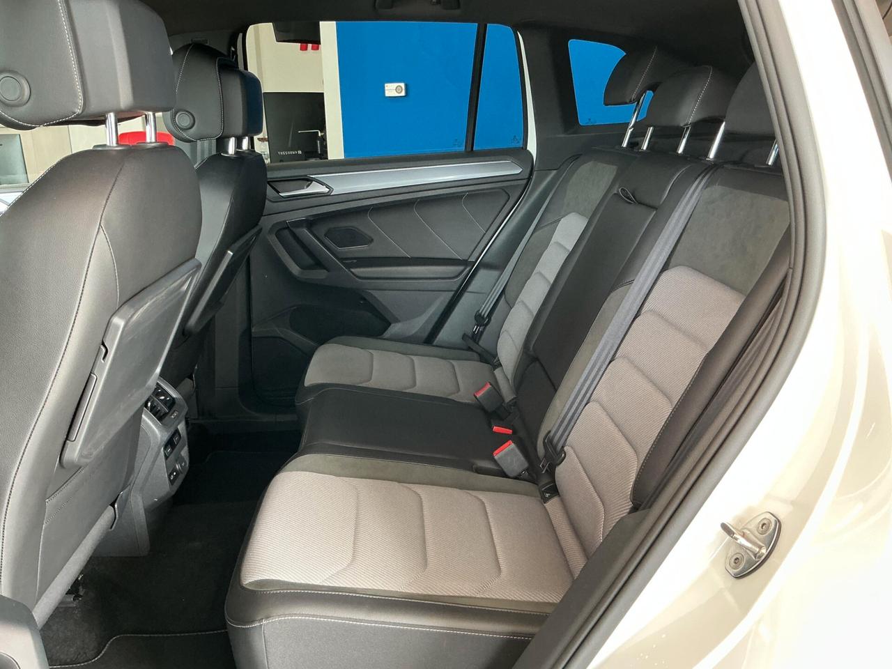 Volkswagen Tiguan 2.0 Diesel R-Line Cambio Automatico 4x4