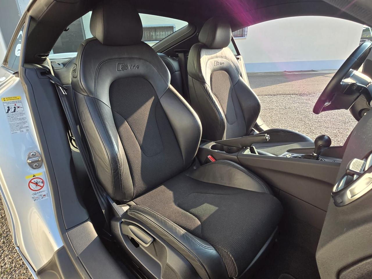 Audi TT 2.0 TFSI 200 CV S-LINE INTERNO ESTERNO