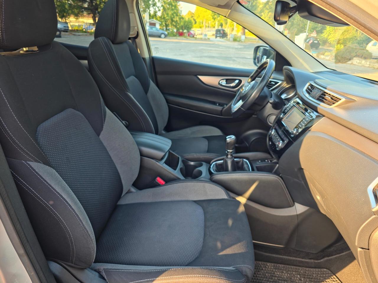 Nissan Qashqai 1.5 dCi N-Connecta CV-116 E6 Manuale NEO 2019