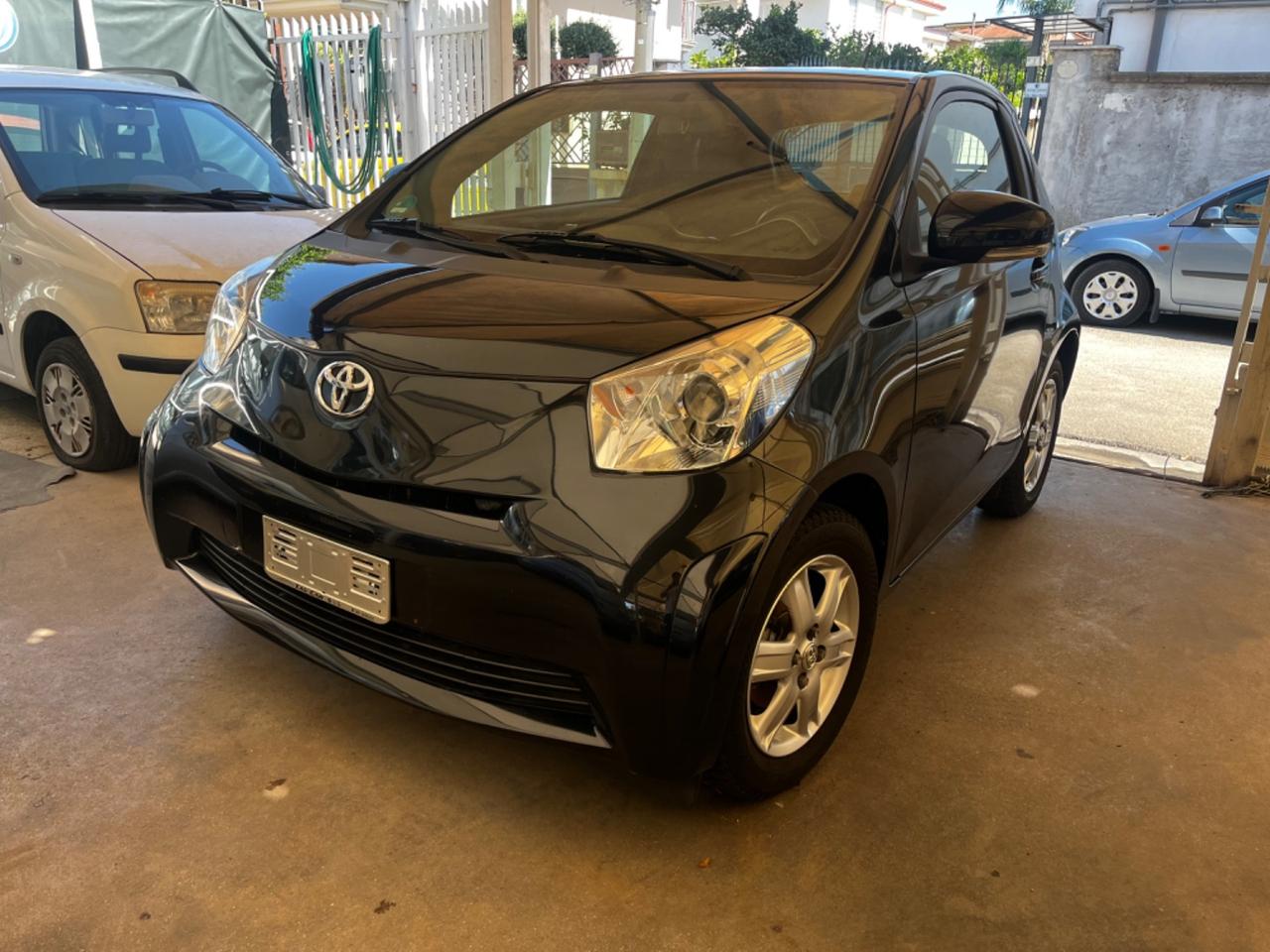 Toyota iQ 1.0 Sol