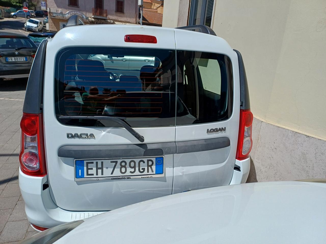 Dacia Logan MCV 1.6 85CV 5 posti