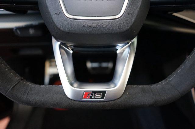 AUDI RS Q8 TFSI V8 quattro tiptronic