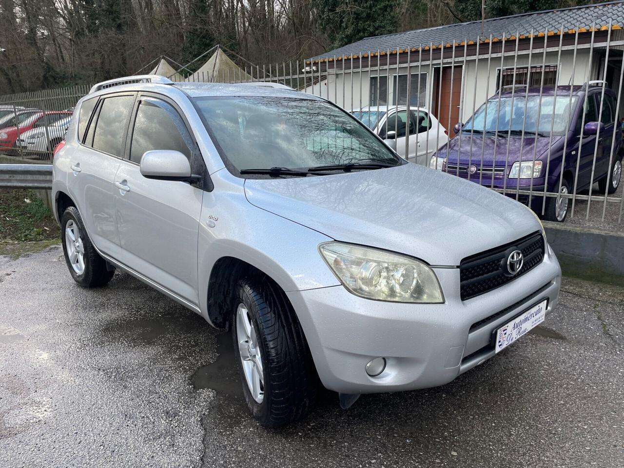 Toyota RAV 4 RAV4 2.2 D-4D 136 CV Luxury
