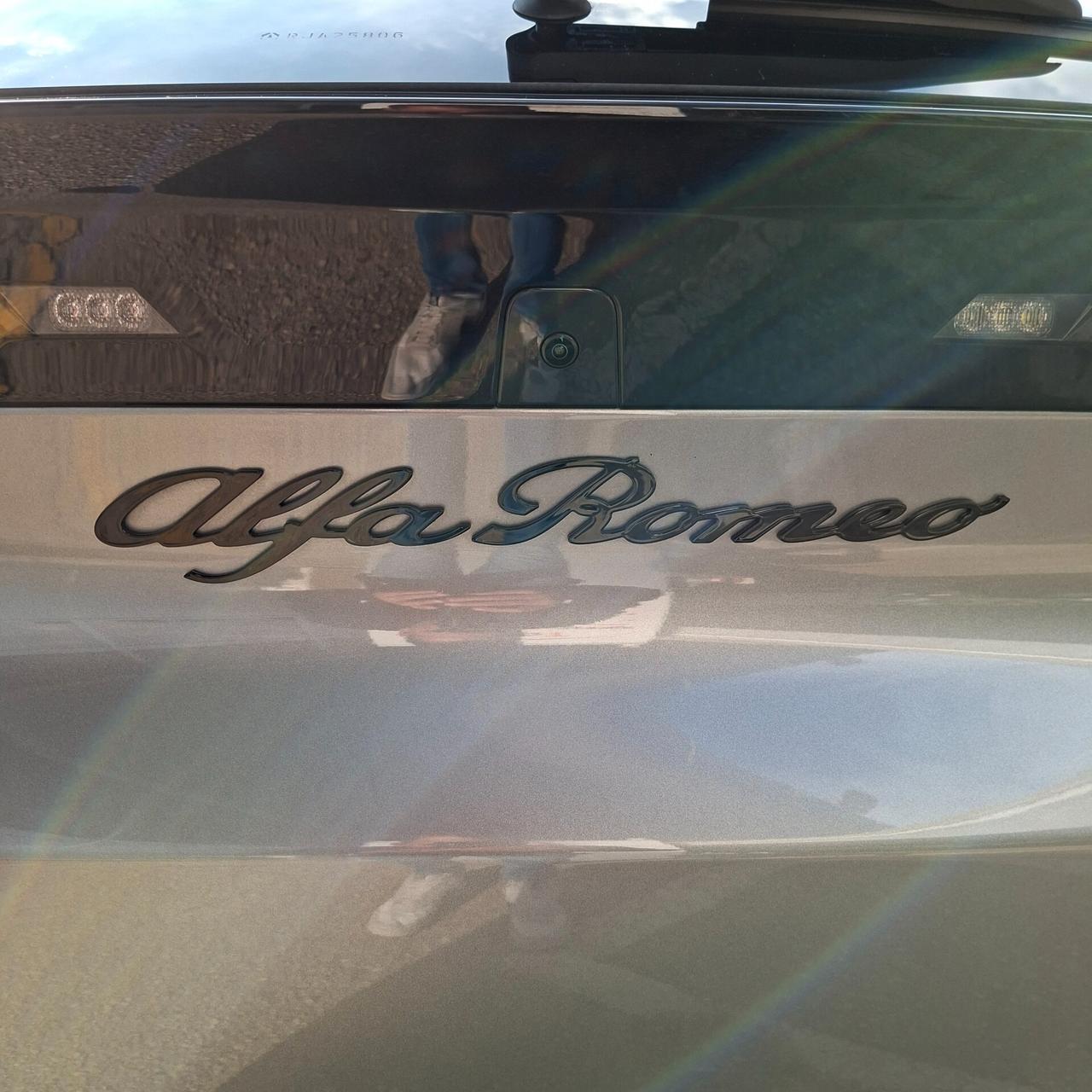 Alfa Romeo Junior 1.2 Hybrid 136cv Edct6 Speciale