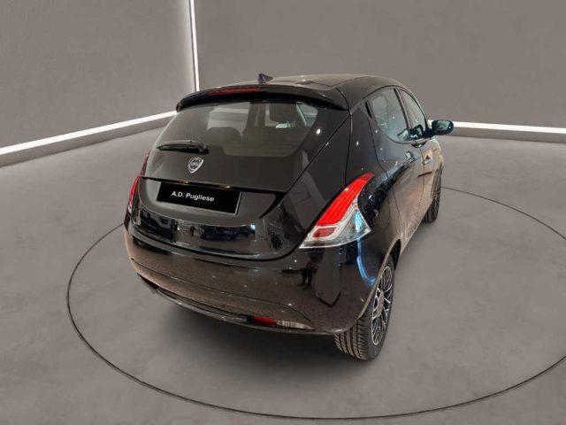 LANCIA Ypsilon 3ª serie - 1.0 FireFly 5 porte S&S Hybrid Plati