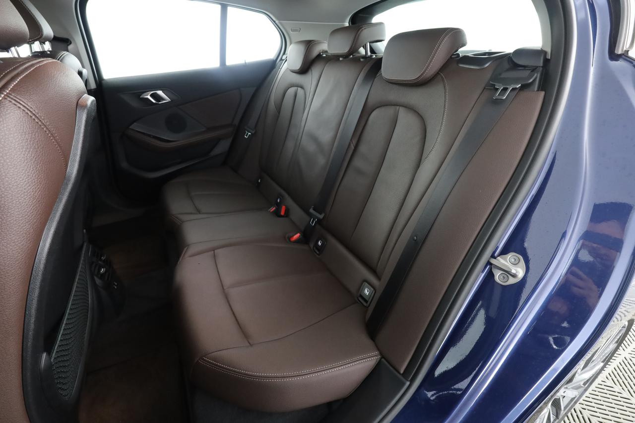 BMW Serie 1 (F40) 120i 5p. Business Advantage