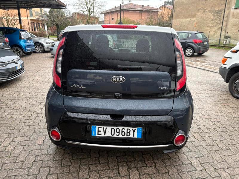 Kia Soul 1.6 crdi 16v Your Soul AUTOMATICO OK NEOPATENTATO